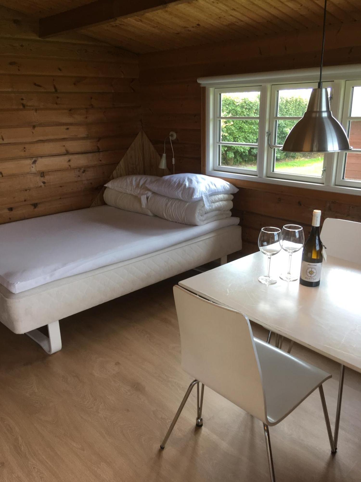 Vikaer Strand Camping & Cottages Diernæs Exterior foto